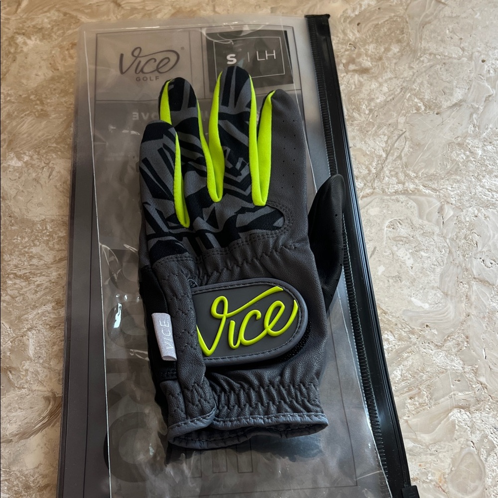 Women’s New in package Vice Duro golf glove size small left hand